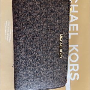 New MICHAEL MICHAEL KORS WOMEN LADIES PVC OR SAFFIANO LEATHER DOUBLE ZIP WALLET